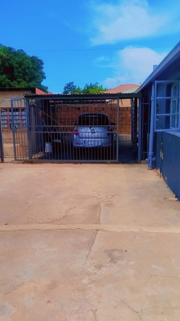 2 Bedroom Property for Sale in Ga-Rankuwa Unit 4 Gauteng