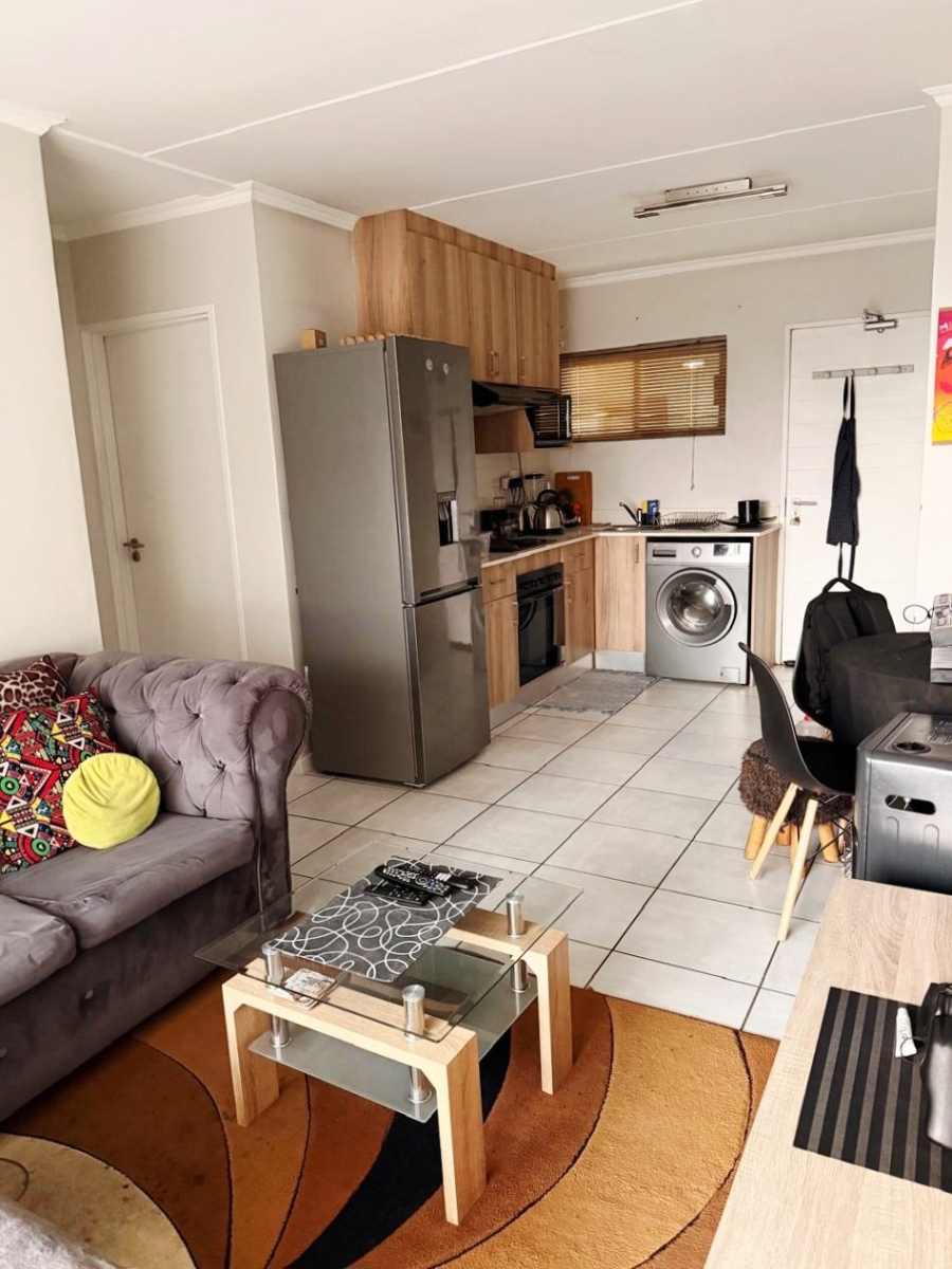 To Let 2 Bedroom Property for Rent in Witfield Gauteng