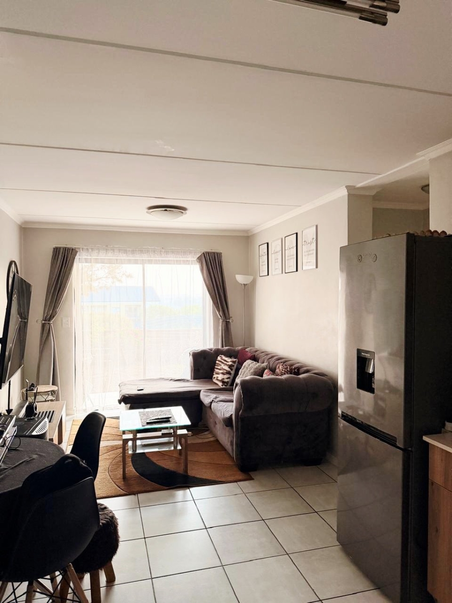 To Let 2 Bedroom Property for Rent in Witfield Gauteng