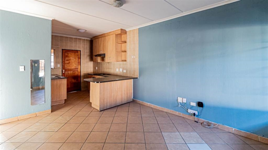  Bedroom Property for Sale in Elspark Gauteng
