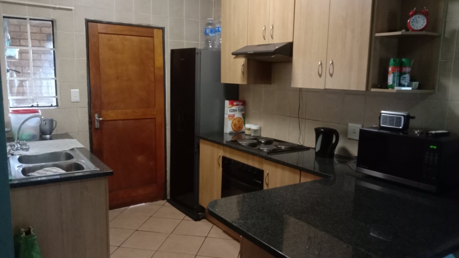  Bedroom Property for Sale in Elspark Gauteng