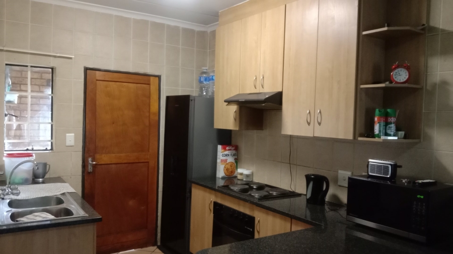  Bedroom Property for Sale in Elspark Gauteng