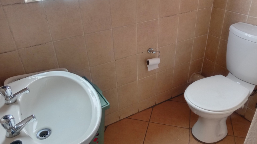  Bedroom Property for Sale in Elspark Gauteng