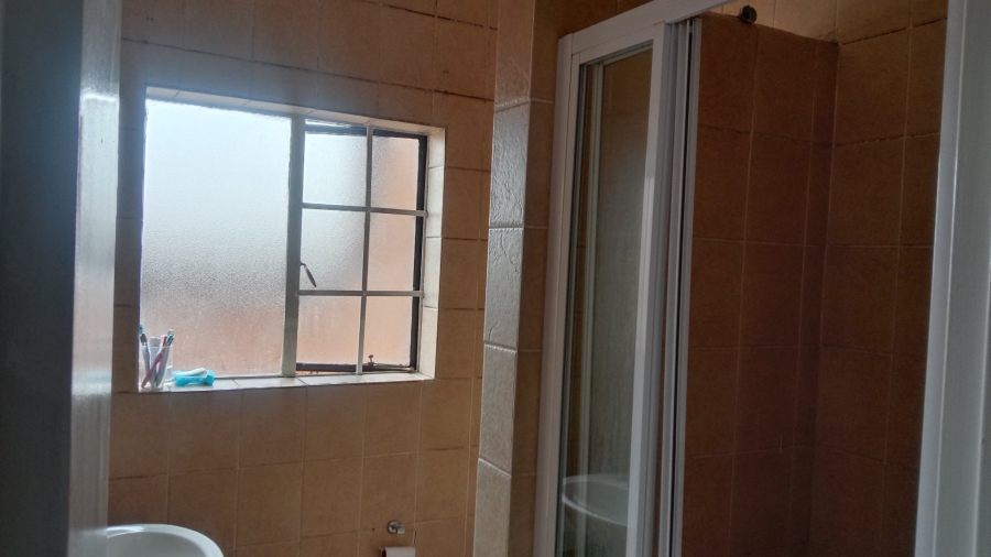  Bedroom Property for Sale in Elspark Gauteng