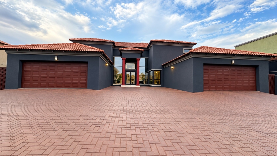4 Bedroom Property for Sale in Three Rivers East Gauteng