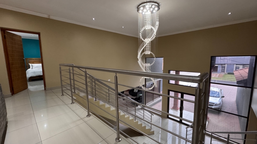 4 Bedroom Property for Sale in Three Rivers East Gauteng
