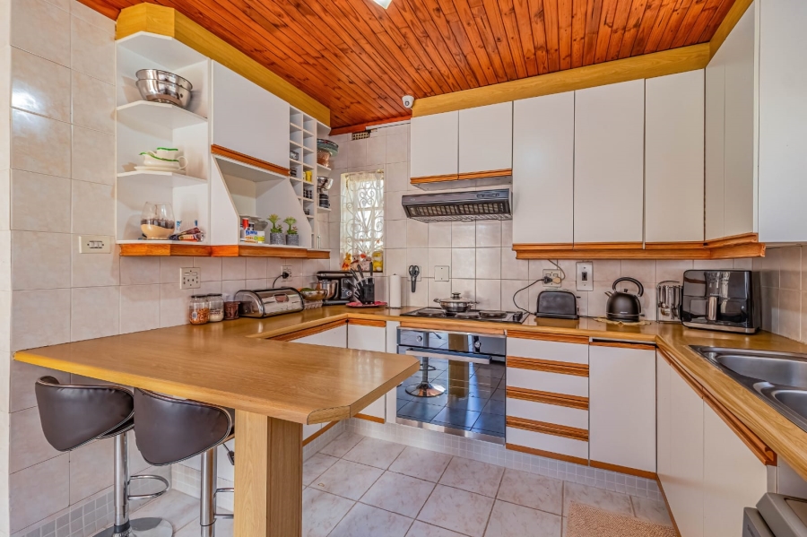 4 Bedroom Property for Sale in Observatory Gauteng
