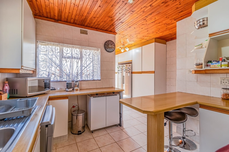 4 Bedroom Property for Sale in Observatory Gauteng