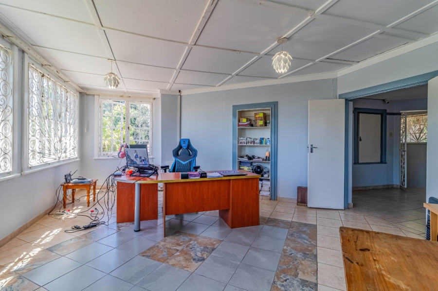 4 Bedroom Property for Sale in Observatory Gauteng