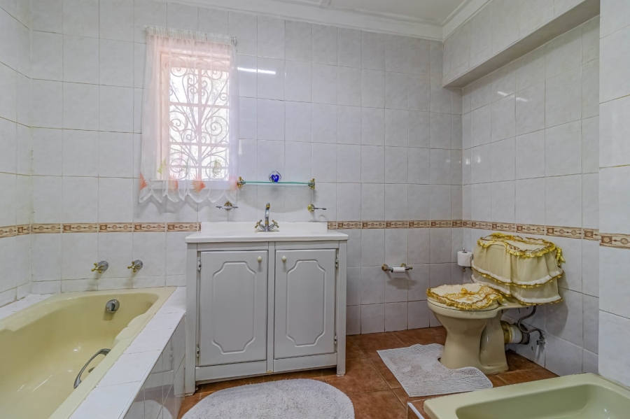 4 Bedroom Property for Sale in Observatory Gauteng