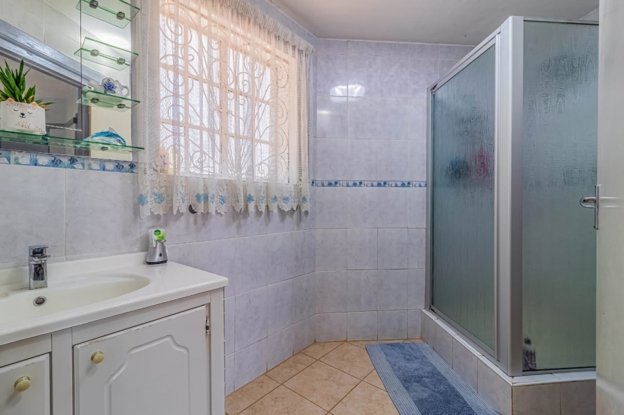 4 Bedroom Property for Sale in Observatory Gauteng