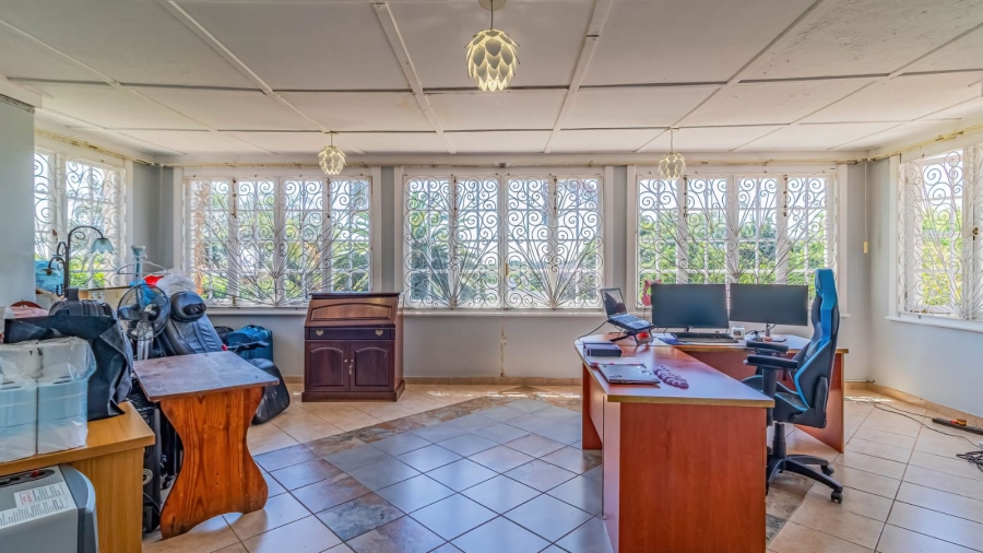 4 Bedroom Property for Sale in Observatory Gauteng