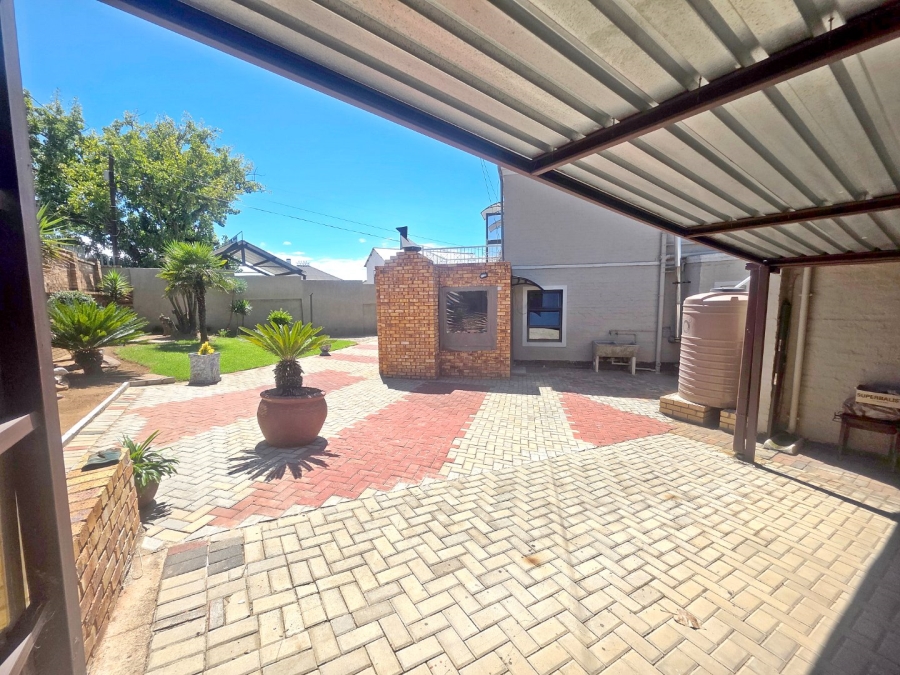 4 Bedroom Property for Sale in Jordaan Park Gauteng