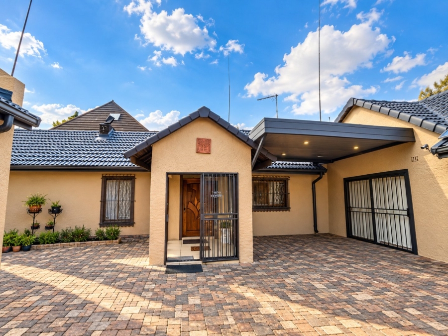 4 Bedroom Property for Sale in Parkrand Gauteng