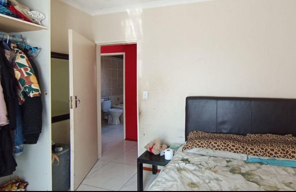 2 Bedroom Property for Sale in Olievenhoutbosch Gauteng