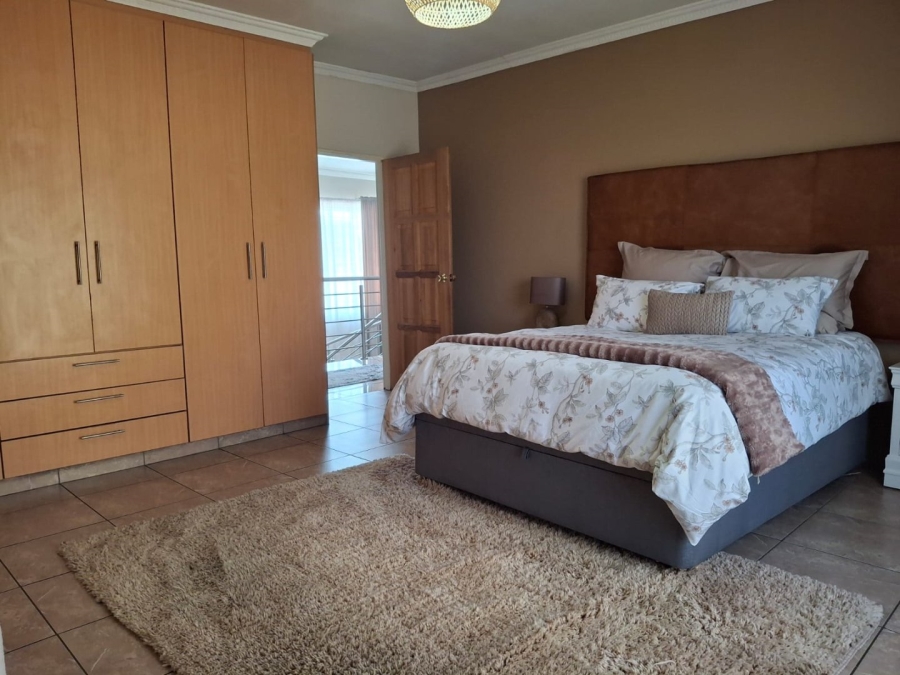 4 Bedroom Property for Sale in Sunair Park Gauteng