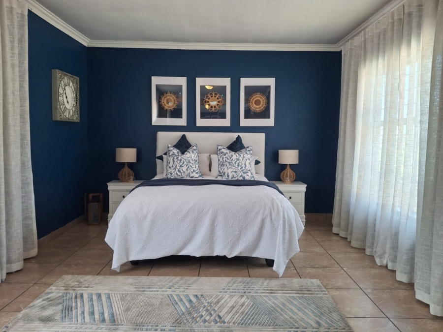 4 Bedroom Property for Sale in Sunair Park Gauteng