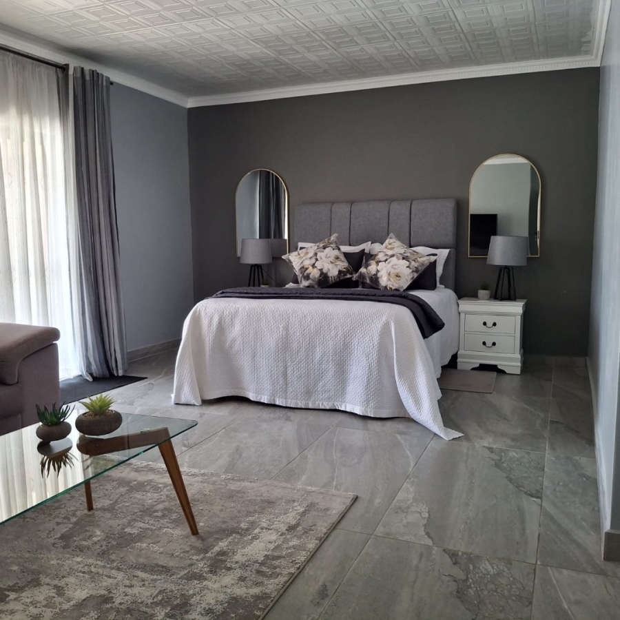 4 Bedroom Property for Sale in Sunair Park Gauteng