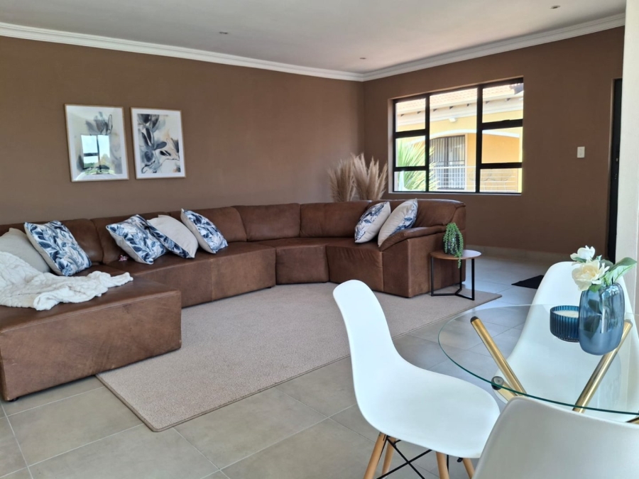4 Bedroom Property for Sale in Sunair Park Gauteng
