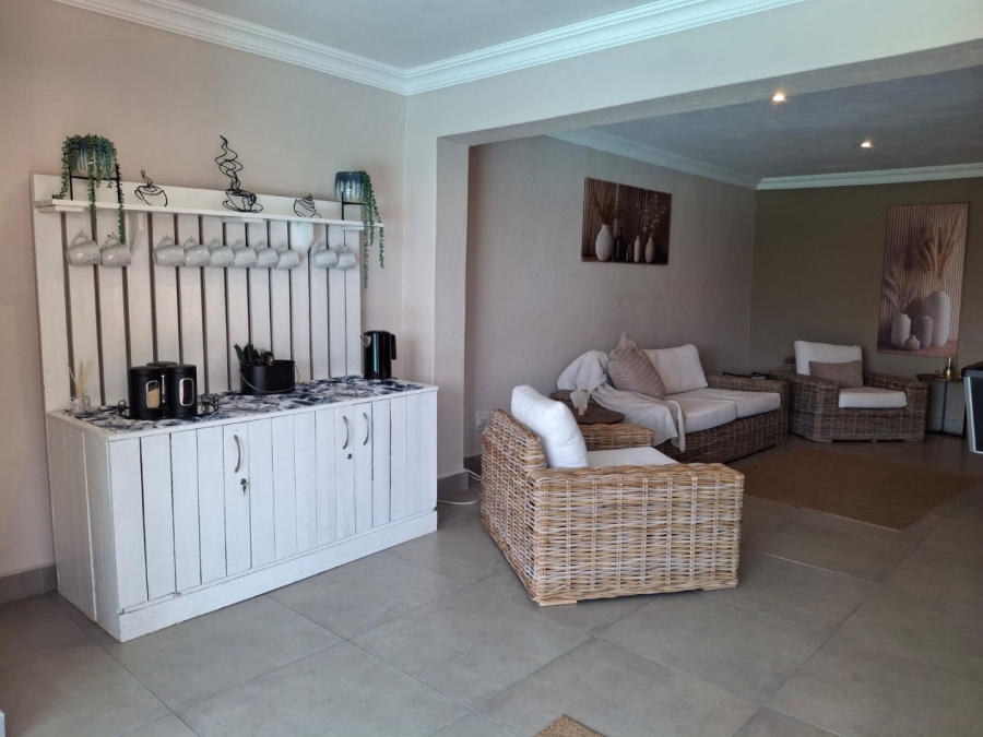 4 Bedroom Property for Sale in Sunair Park Gauteng