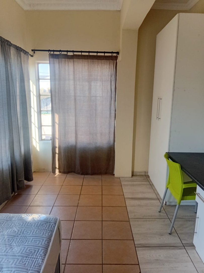  Bedroom Property for Sale in Brixton Gauteng