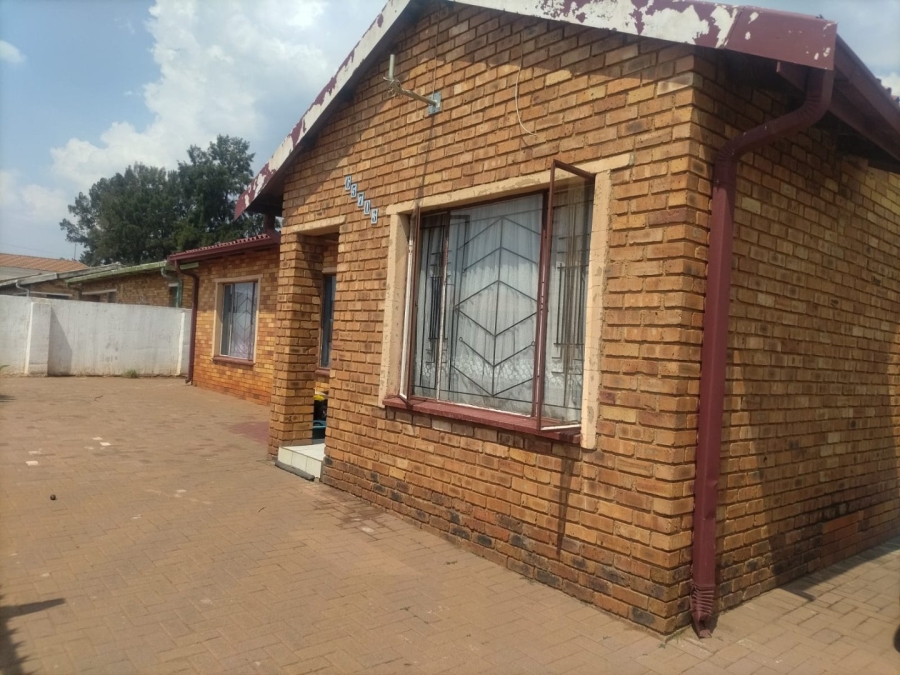 3 Bedroom Property for Sale in Sebokeng Zone 14 Gauteng