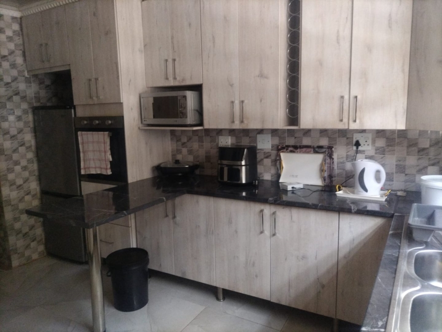 3 Bedroom Property for Sale in Sebokeng Zone 14 Gauteng