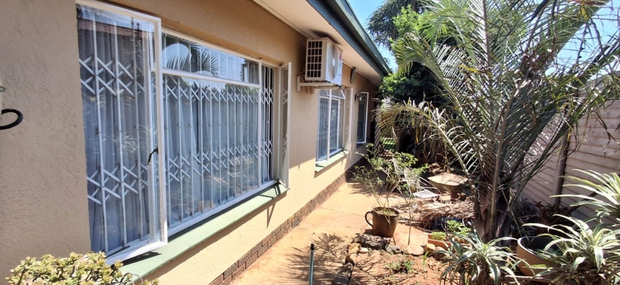 4 Bedroom Property for Sale in Pretoria Gardens Gauteng