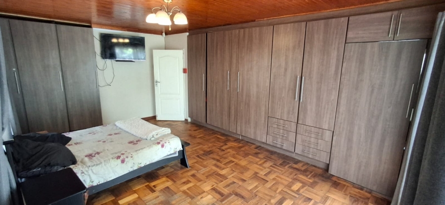 4 Bedroom Property for Sale in Pretoria Gardens Gauteng