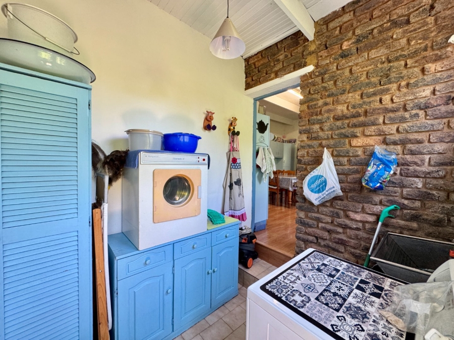 6 Bedroom Property for Sale in Lyttelton Manor Gauteng