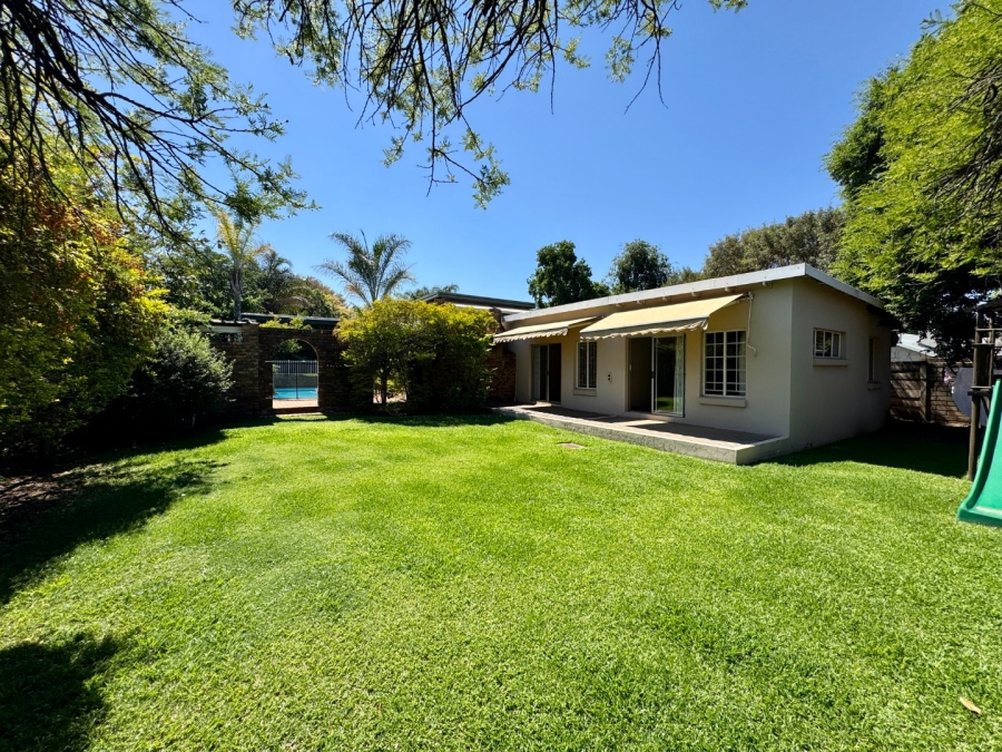 6 Bedroom Property for Sale in Lyttelton Manor Gauteng