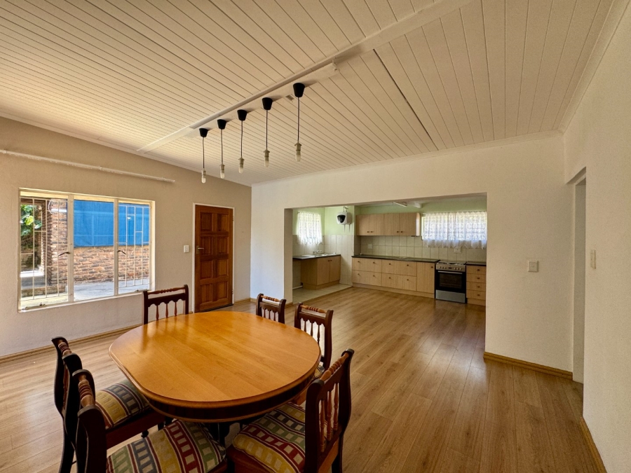 6 Bedroom Property for Sale in Lyttelton Manor Gauteng