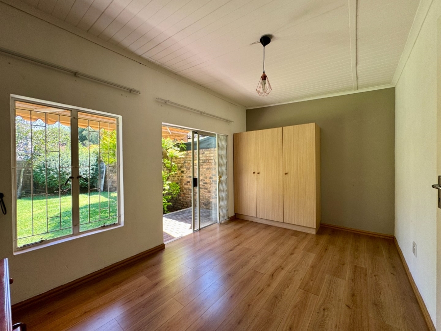 6 Bedroom Property for Sale in Lyttelton Manor Gauteng