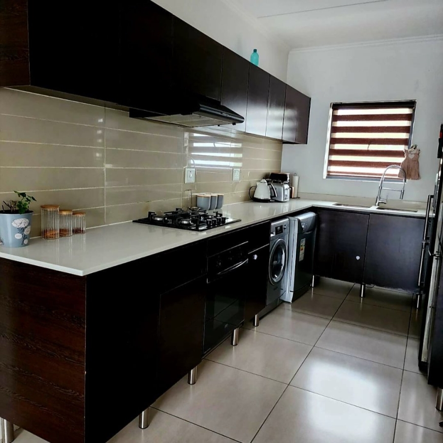 3 Bedroom Property for Sale in Greenstone Hill Gauteng