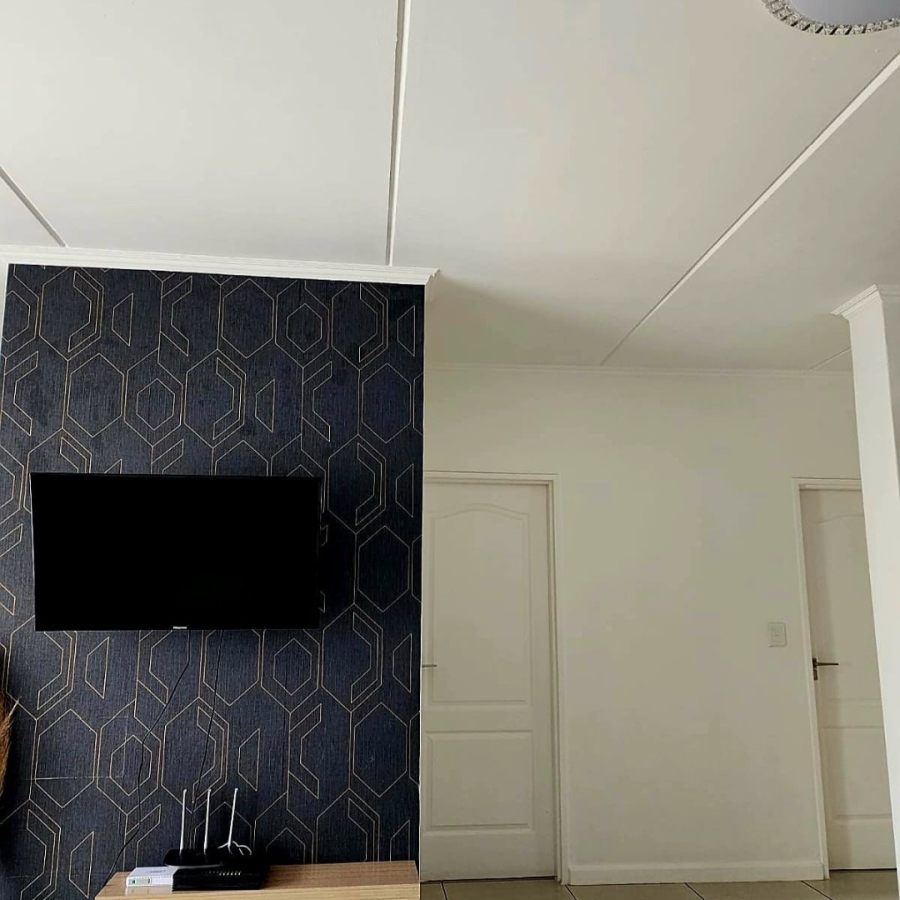 3 Bedroom Property for Sale in Greenstone Hill Gauteng