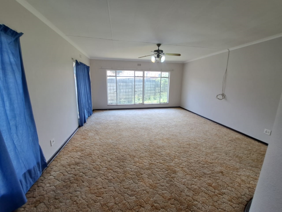 3 Bedroom Property for Sale in Visagie Park Gauteng