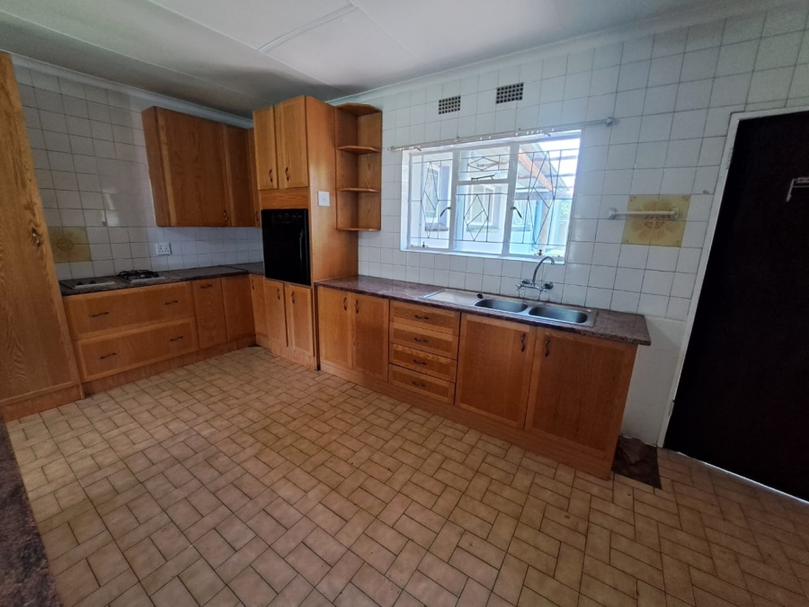 3 Bedroom Property for Sale in Visagie Park Gauteng