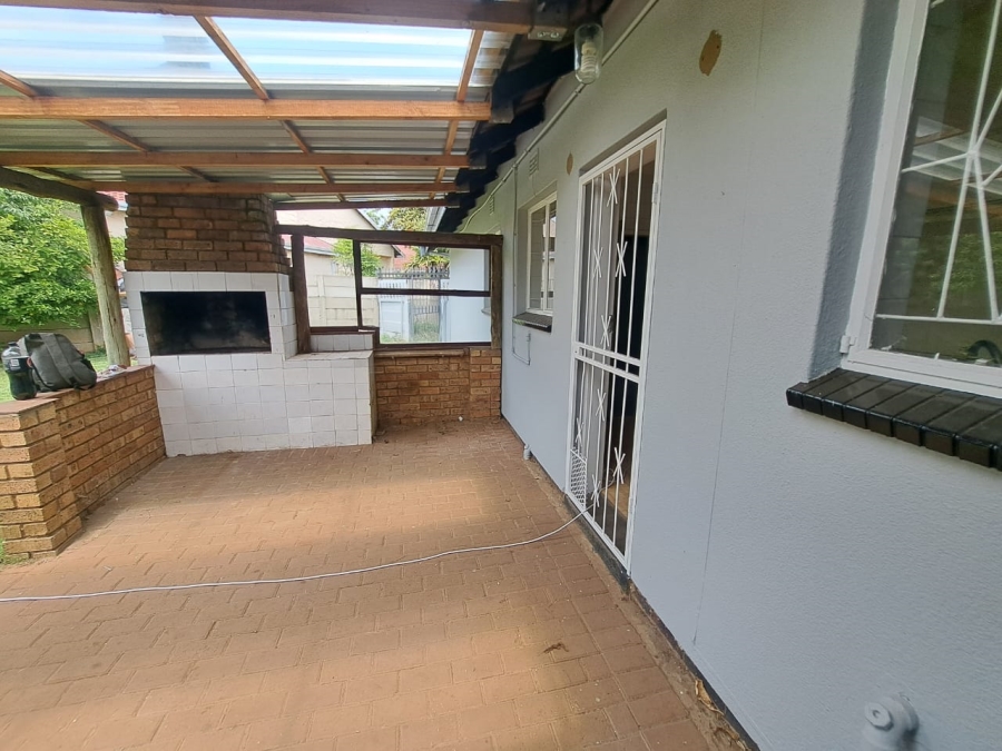 3 Bedroom Property for Sale in Visagie Park Gauteng