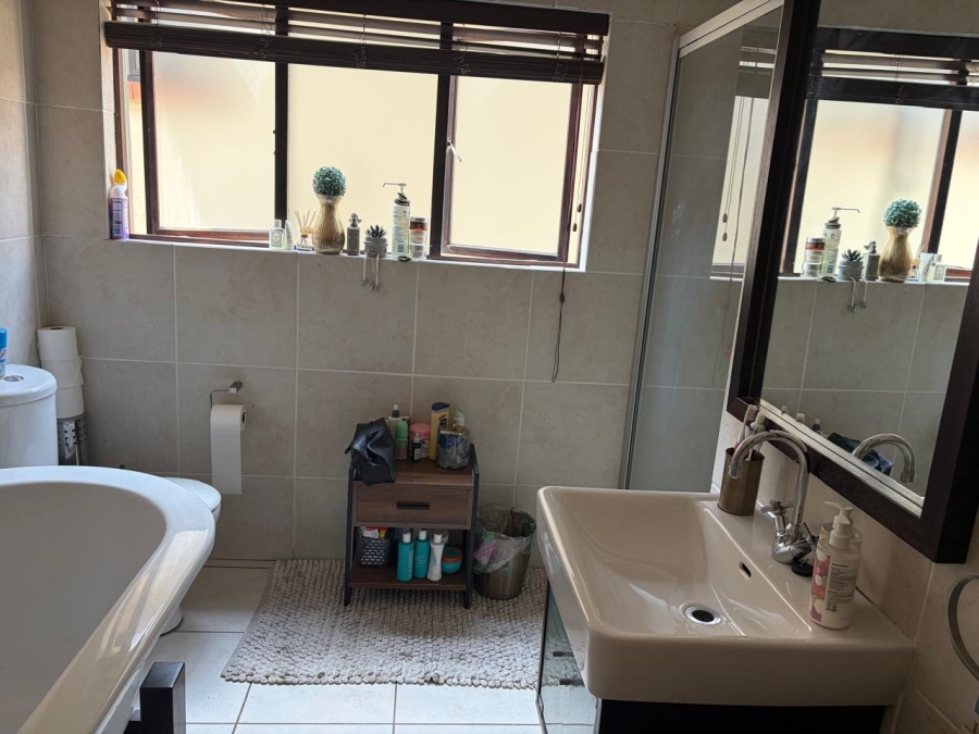 2 Bedroom Property for Sale in Solheim Gauteng