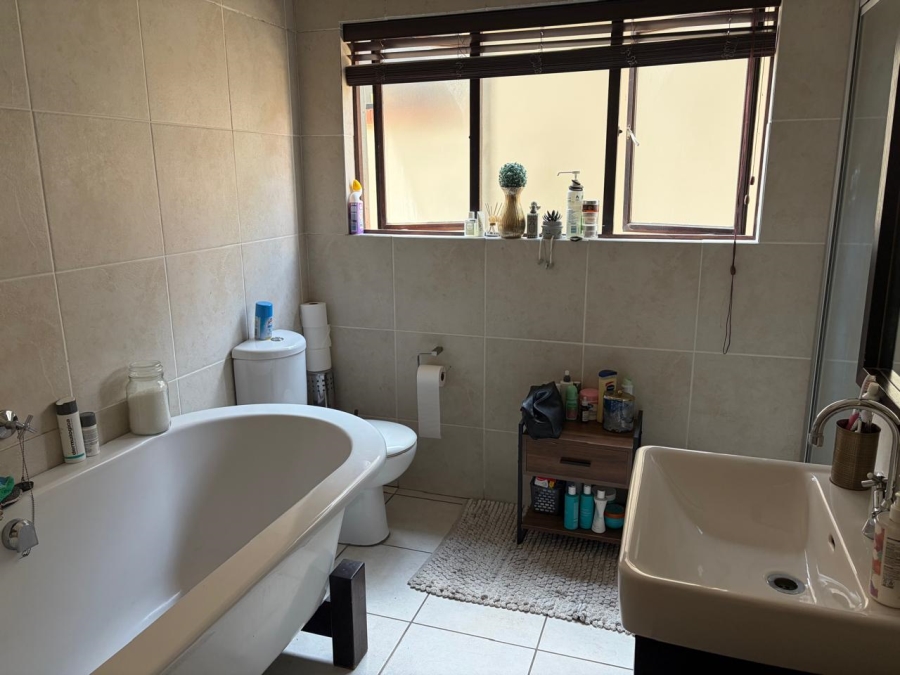 2 Bedroom Property for Sale in Solheim Gauteng