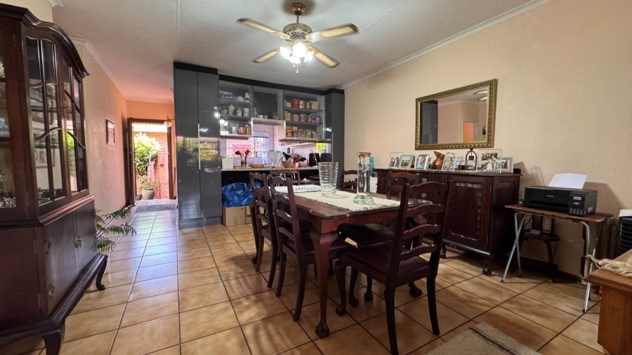 2 Bedroom Property for Sale in Three Rivers Gauteng