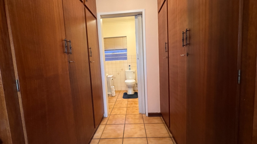 2 Bedroom Property for Sale in Three Rivers Gauteng