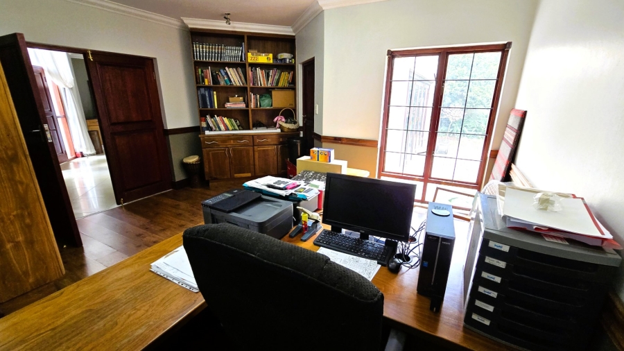 Commercial Property for Sale in Donkerhoek AH Gauteng
