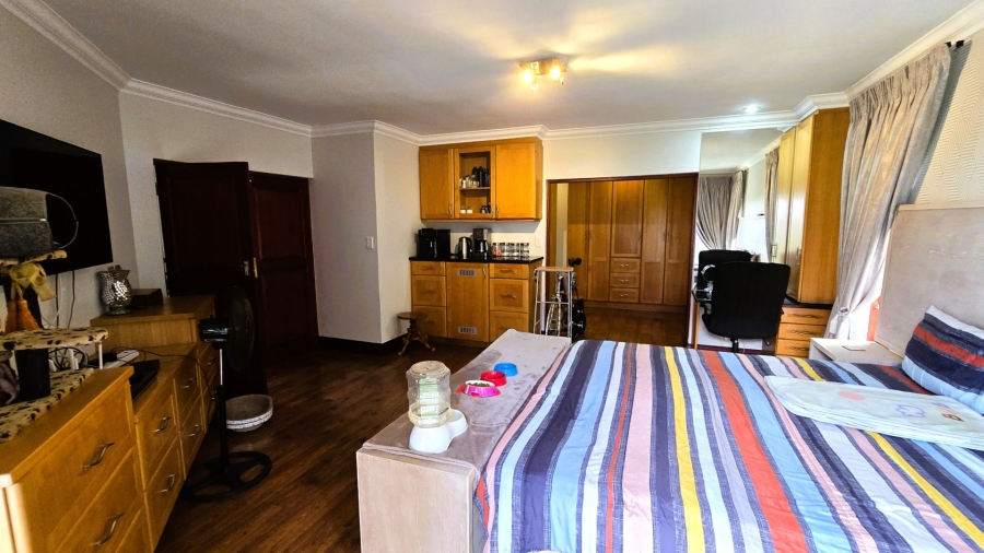 Commercial Property for Sale in Donkerhoek AH Gauteng