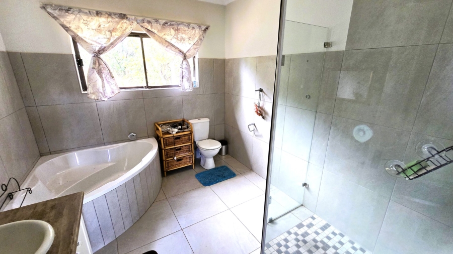 Commercial Property for Sale in Donkerhoek AH Gauteng