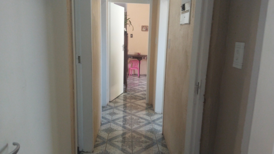 2 Bedroom Property for Sale in Brackendowns Gauteng