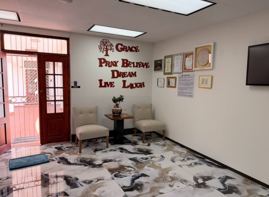 To Let Commercial Property for Rent in Randjespark Gauteng