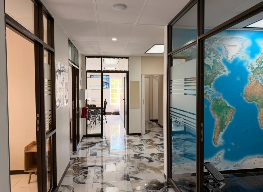 To Let Commercial Property for Rent in Randjespark Gauteng