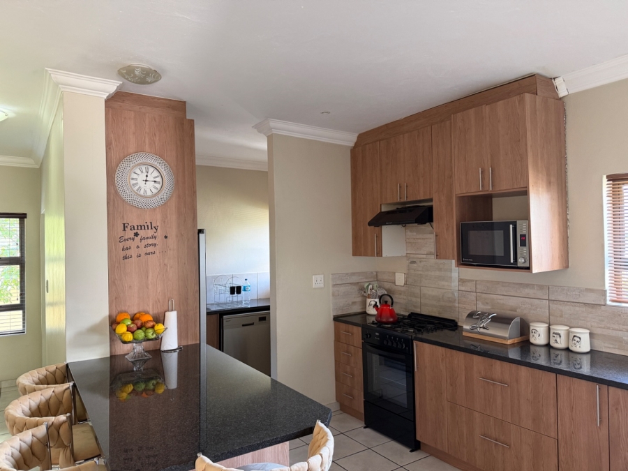 3 Bedroom Property for Sale in Vorna Valley Gauteng