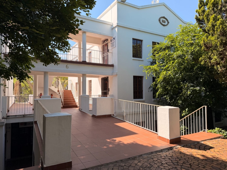 To Let Commercial Property for Rent in Randjespark Gauteng